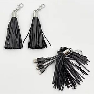 Bolsetta Universal Charging Tassels for Apple & Android Grey
